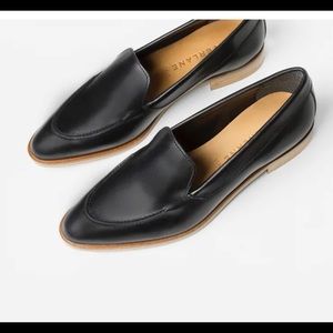 EVERLANE Black Leather Loafers. Size 8.